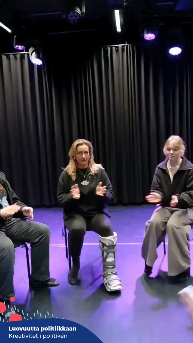 Tällä viikolla Tikkurilan Teatterikoulussa vietetään valtakunnallista Luovuutta politiikkaan -kampanjaviikkoa! 🤩 Luovuutta politiikkaan -viikon aikana…