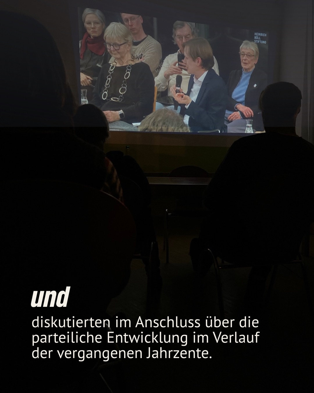 Watchparty & Diskussionsrunde 🍕🍻
Gemeinsam haben wir gestern die Live-Diskussion der Heinrich-Böll-Stiftung „wie das BÜNDNIS 90 zu den GRÜNEN kam“ verfolgt und im Anschluss darüber gesprochen und was diese Entwicklung für die Gegenwart bedeutet. Spannender Austausch, unterschiedliche Perspektiven und viele kluge Gedanken bei Beisammensein mit Pizza und Bier.💬🌻
#diskussionsrunde #grueneerfurt #bündnis90 #diegruenen #kommunalpolitik